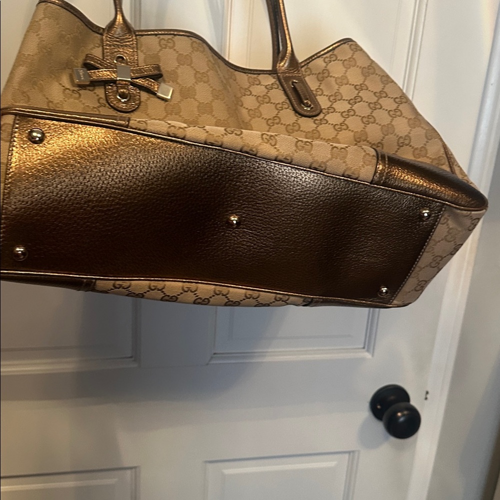 EXCELLENT Condition Gold and brown canvas Gucci Princy Tote - Picture 5 of 16